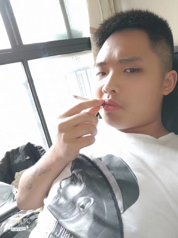 比比曾_的第二张照片--吉安相亲服务中心
