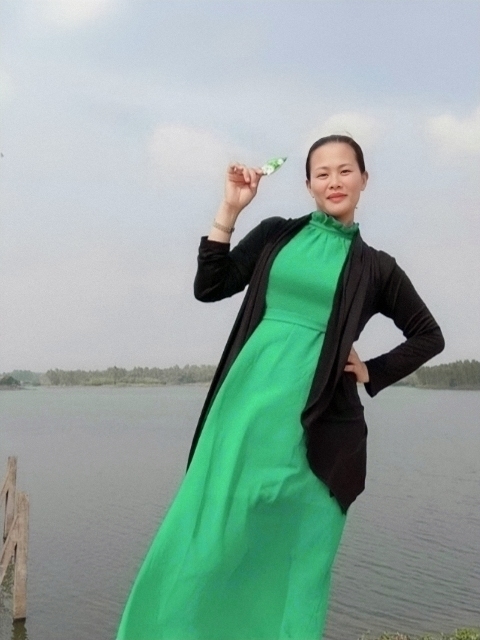 李梅的第二张照片--吉安相亲服务中心