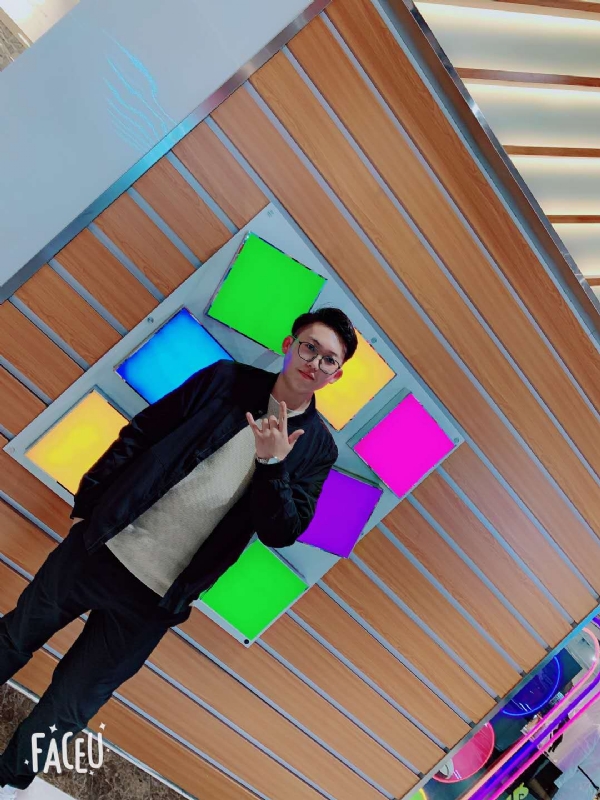 陪伴是最长情的告白的第一张照片--吉安相亲服务中心