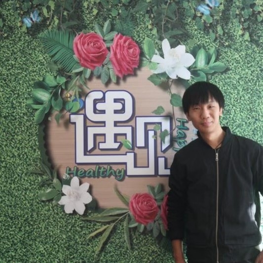 影视人~混爷张的第二张照片--吉安相亲服务中心