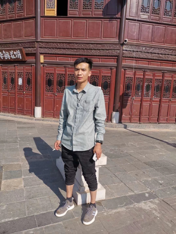 刘方的第一张照片--吉安相亲服务中心