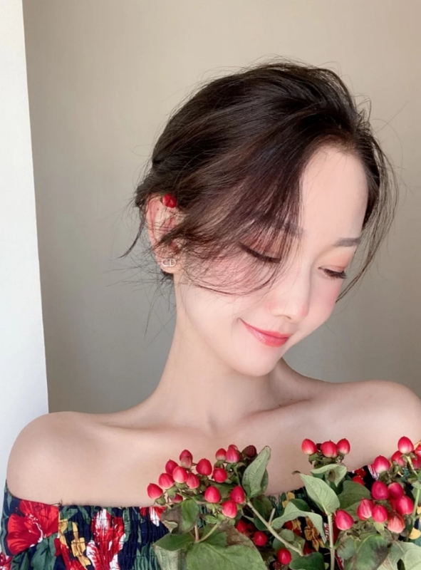 小诗vanessa的第二张照片--吉安相亲服务中心
