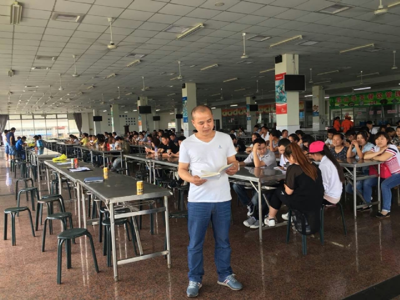 人在旅途的第二张照片--吉安相亲服务中心