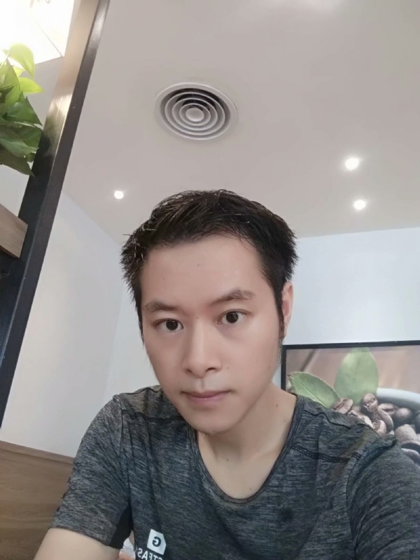 期待缘分的第一张照片--吉安相亲服务中心