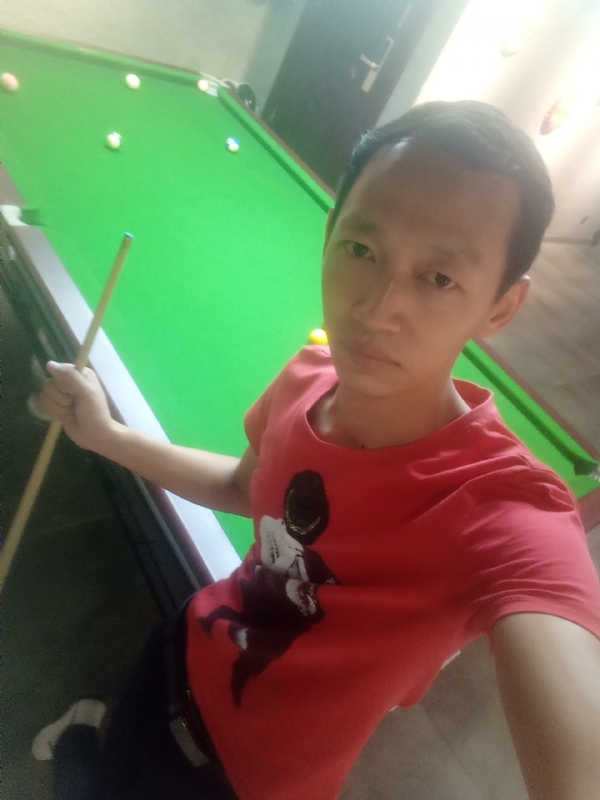 耳机分你一半的第一张照片--吉安相亲服务中心