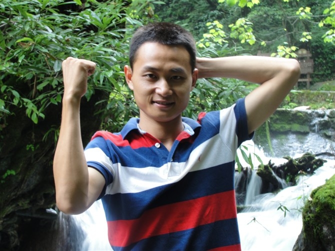 阿汤的第一张照片--吉安相亲服务中心