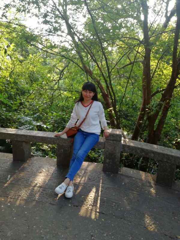 夏陌的第一张照片--吉安相亲服务中心