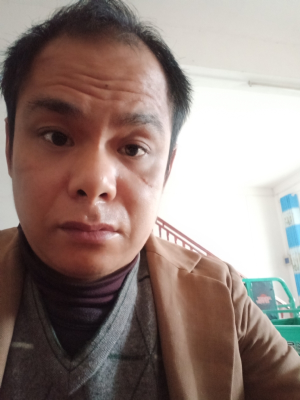唐水果店发发发的第二张照片--吉安相亲服务中心
