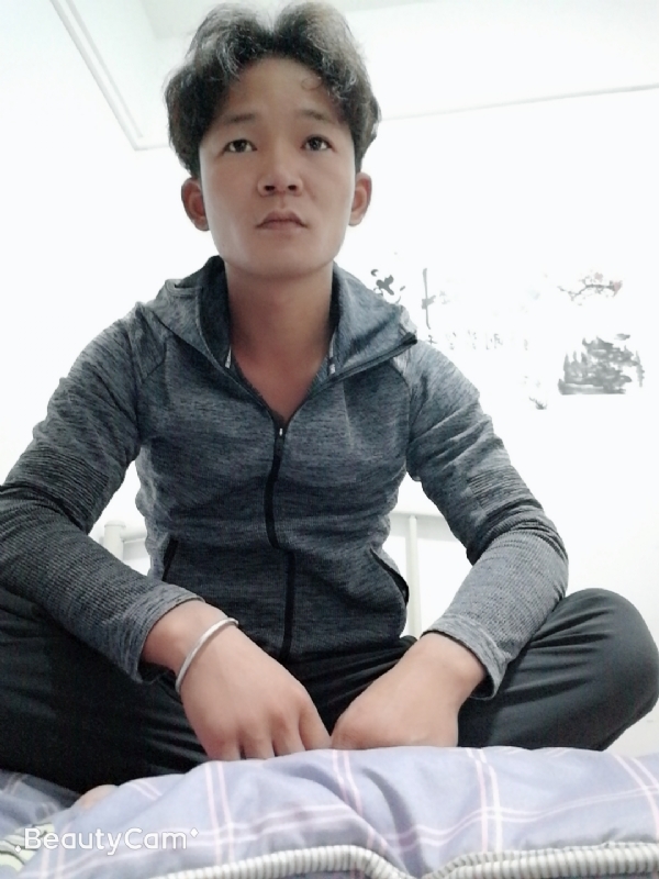 东浩学长的第一张照片--吉安相亲服务中心
