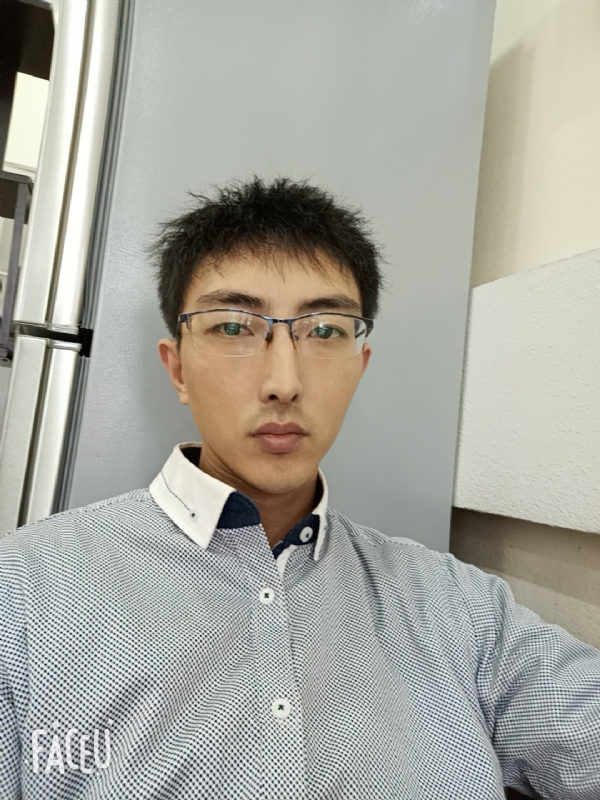阳光大男孩的第二张照片--吉安相亲服务中心