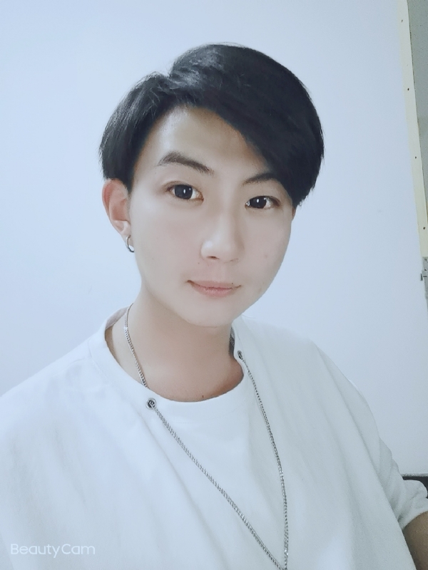漠然的第七张照片--吉安相亲服务中心