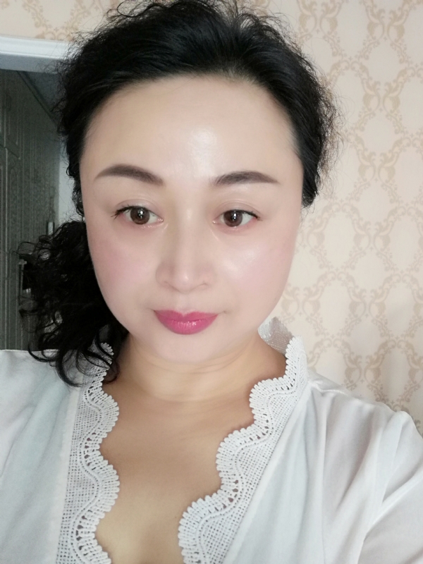 花谢花飞的第一张照片--吉安相亲服务中心