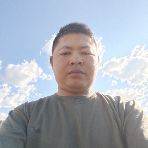 马的第一张照片--吉安相亲服务中心