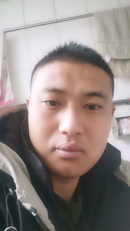 烟花再美不过瞬间的第一张照片--吉安相亲服务中心