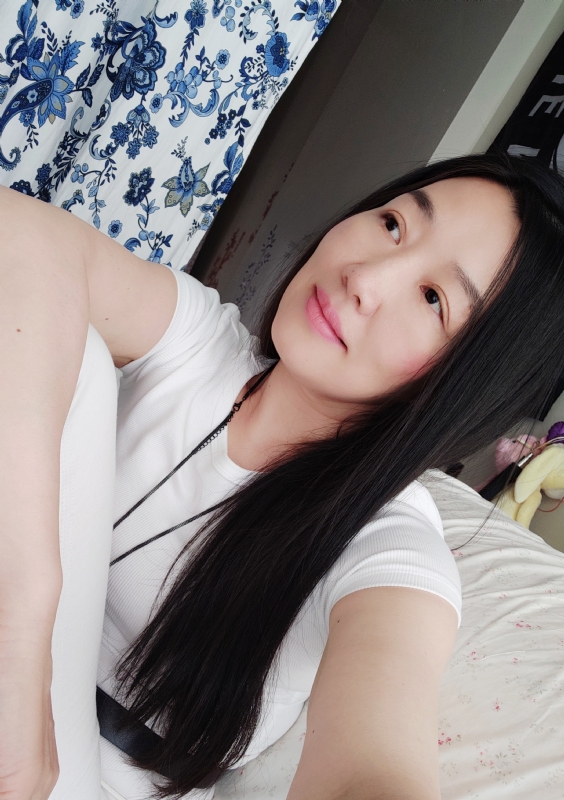 apple的第三张照片--吉安相亲服务中心