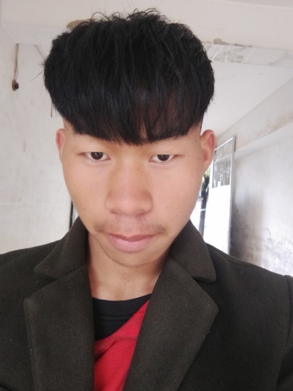 少年不在少的第一张照片--吉安相亲服务中心
