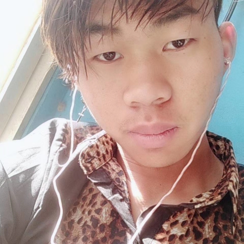 少年不在少的第三张照片--吉安相亲服务中心