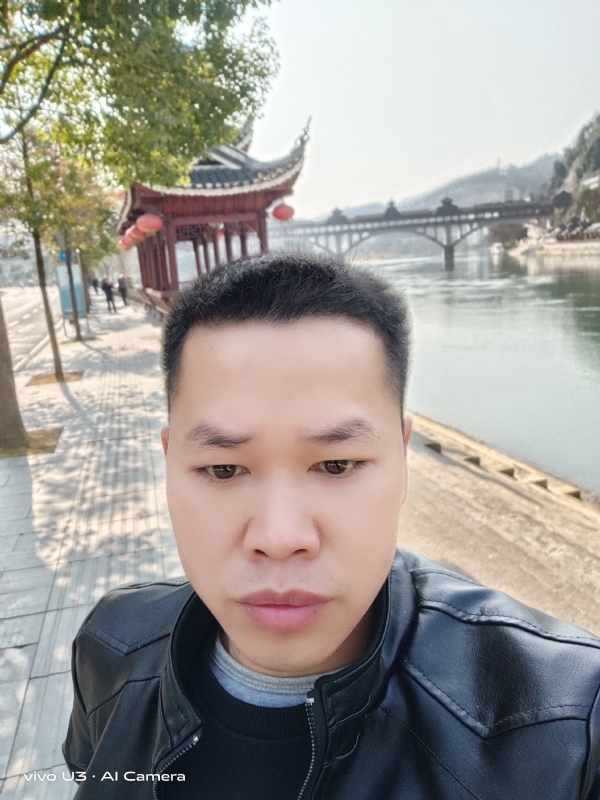 啊锦的第二张照片--吉安相亲服务中心