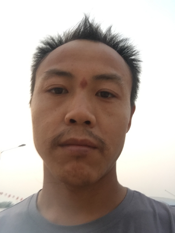 老曹的第一张照片--吉安相亲服务中心