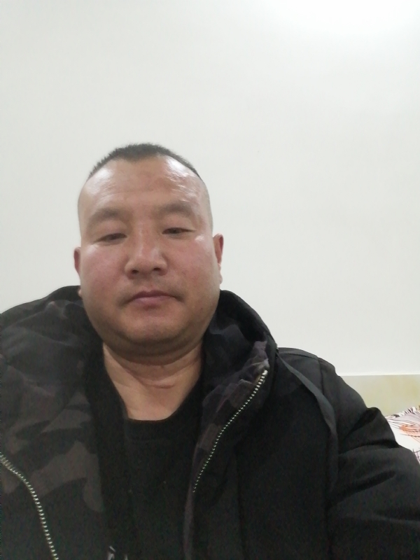 肖小江的第一张照片--吉安相亲服务中心