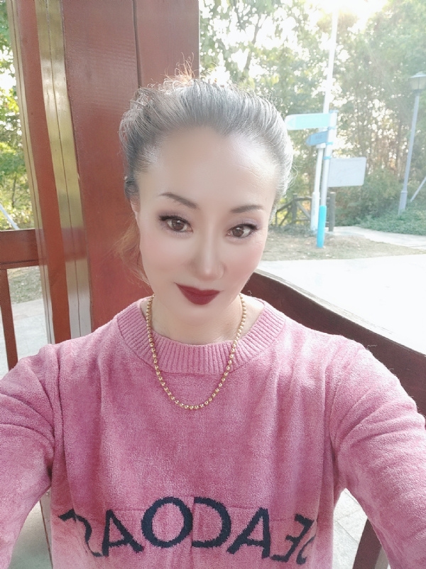 燕子的第五张照片--吉安相亲服务中心