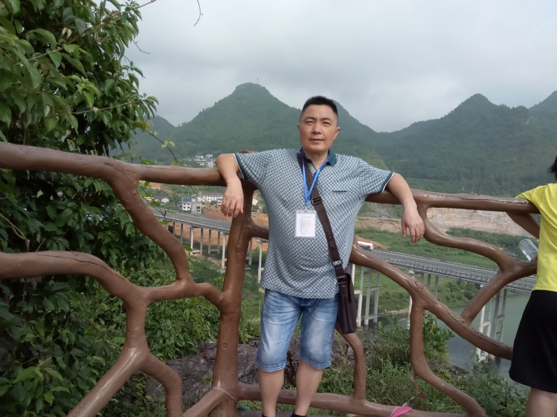 岁月无声的第一张照片--吉安相亲服务中心
