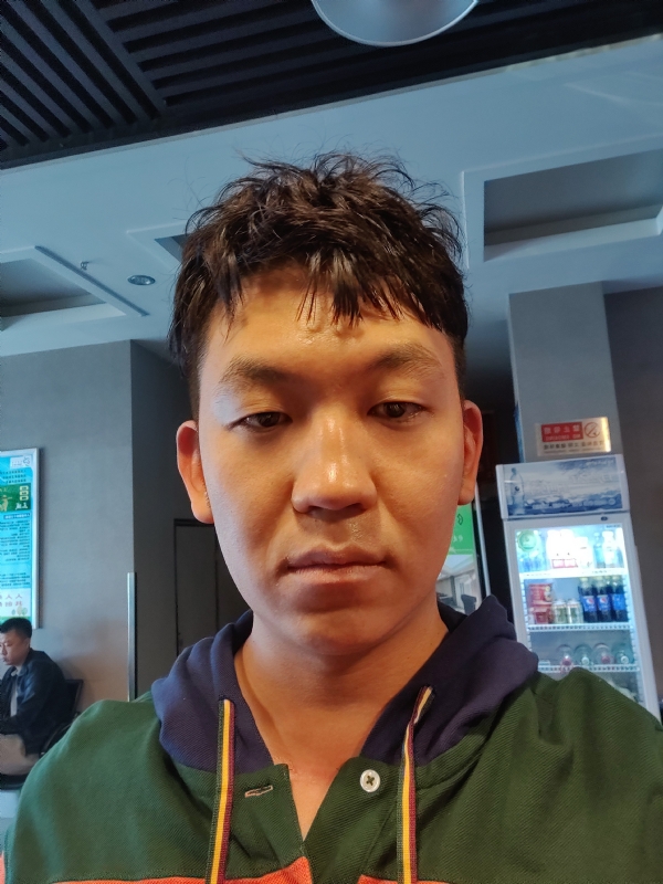 文哈哈的第一张照片--吉安相亲服务中心