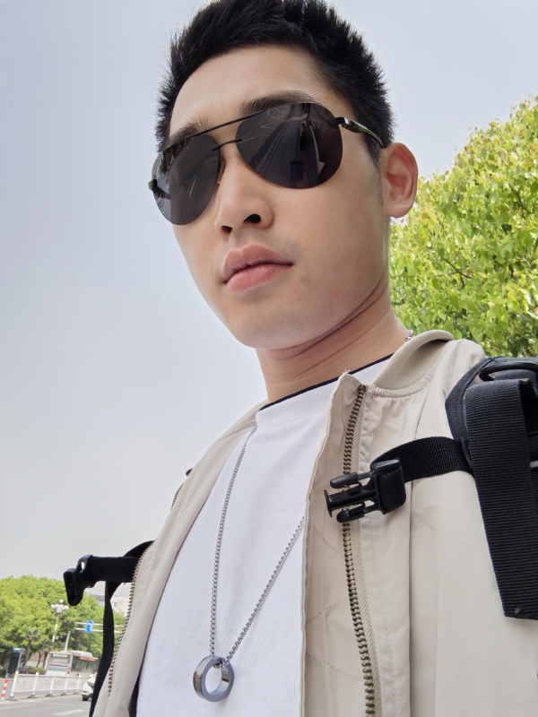 残花落陌,的第一张照片--吉安相亲服务中心