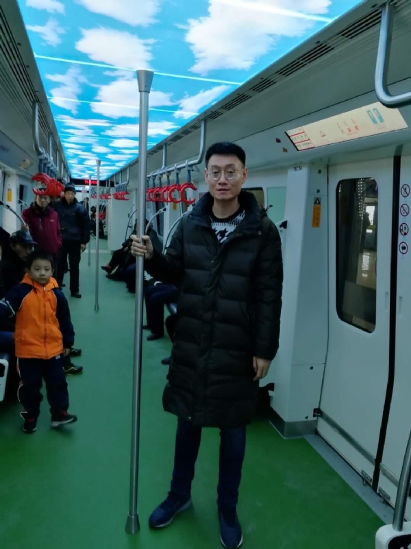 朱利安的第二张照片--吉安相亲服务中心