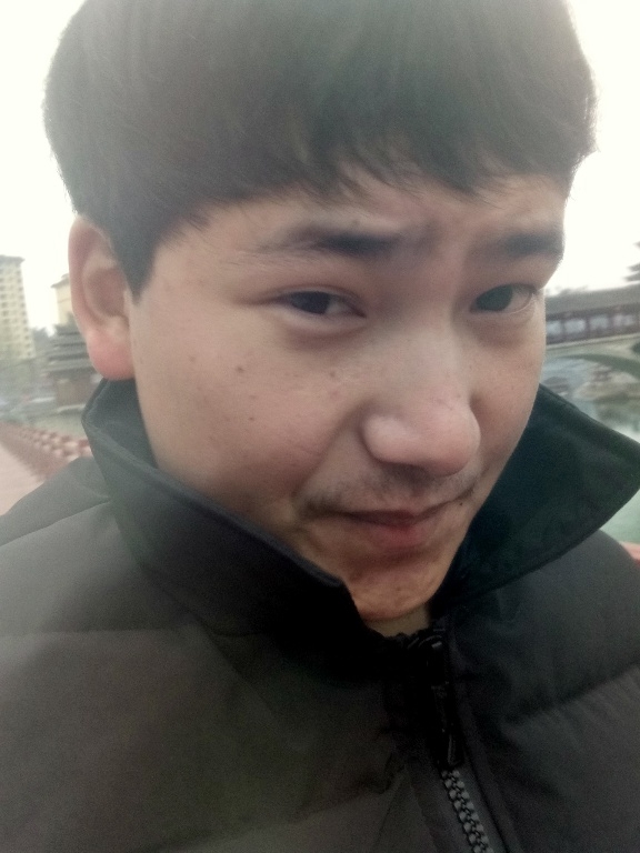 侗族青年作家超超的第二张照片--吉安相亲服务中心