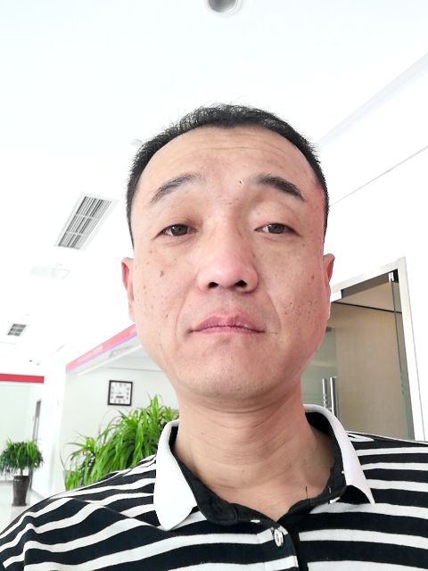 社会你的飞哥的第一张照片--吉安相亲服务中心