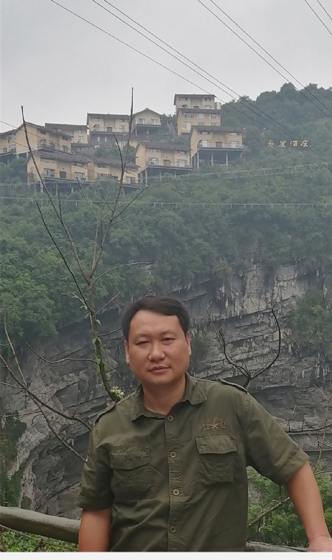迷彩人生的第一张照片--吉安相亲服务中心