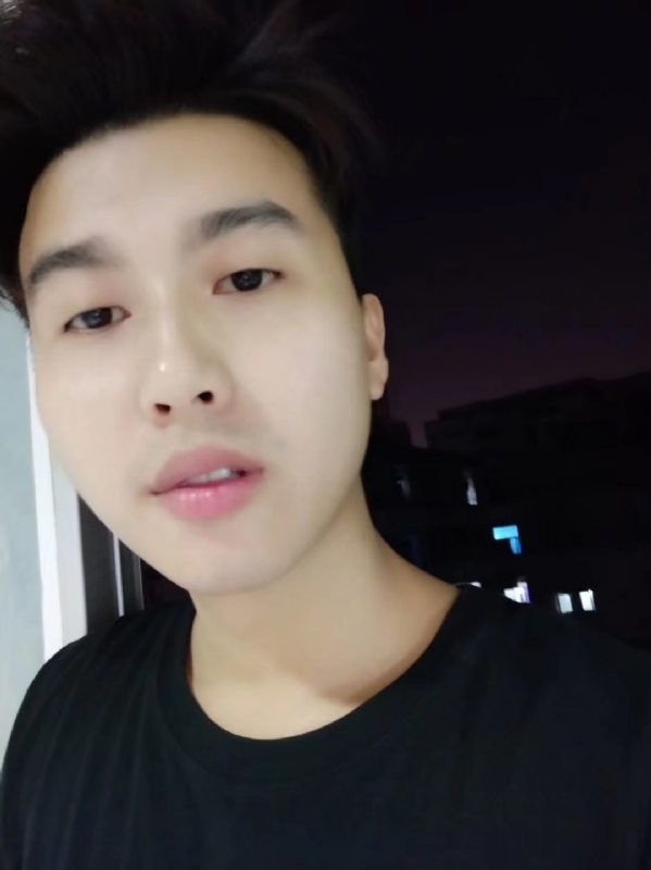 皮特王的第二张照片--吉安相亲服务中心