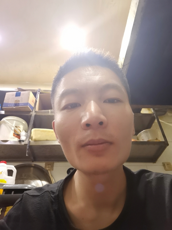 邹先生的第一张照片--吉安相亲服务中心