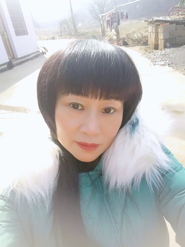 金鱼儿的第一张照片--吉安相亲服务中心
