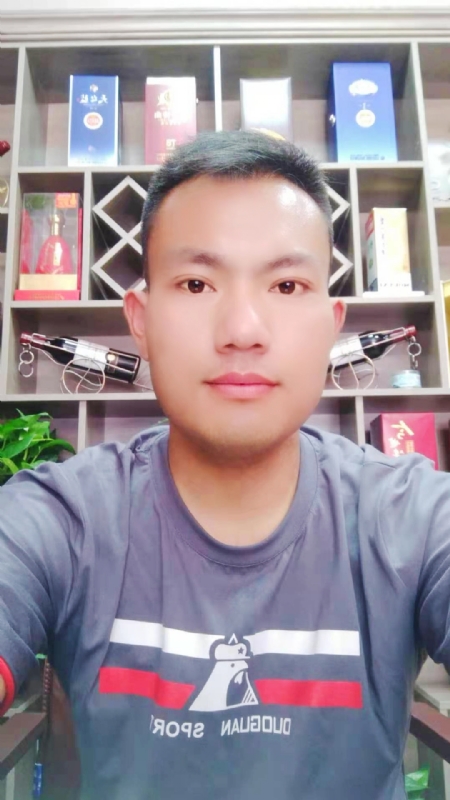 钱乾的第一张照片--吉安相亲服务中心