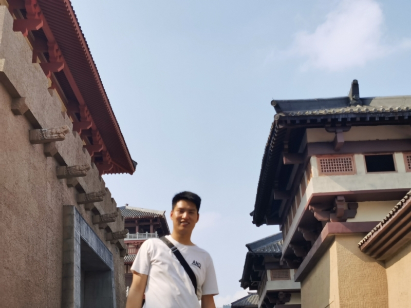 咸鱼不闲的第二张照片--吉安相亲服务中心
