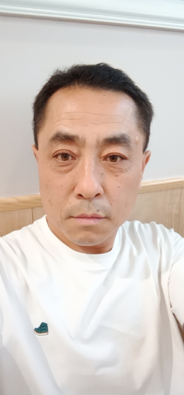 大漠孤烟的第二张照片--吉安相亲服务中心