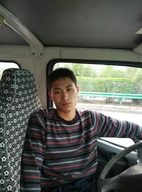 桦树林的第一张照片--吉安相亲服务中心
