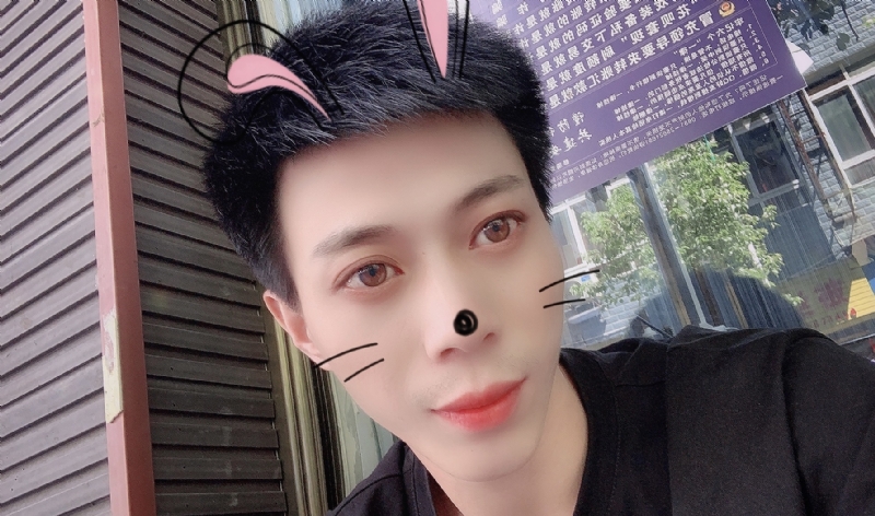 酒伴你的第一张照片--吉安相亲服务中心