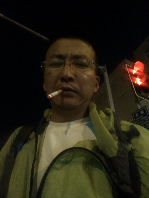 认真的生活的第一张照片--吉安相亲服务中心