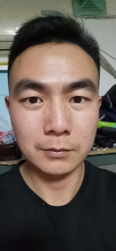 朴实无华的第三张照片--吉安相亲服务中心