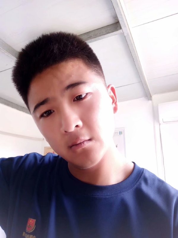 脸红相遇的第一张照片--吉安相亲服务中心