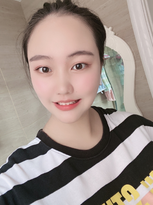 灵儿的第二张照片--吉安相亲服务中心