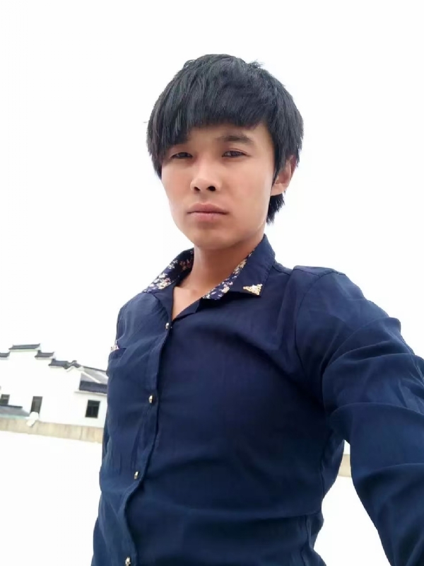庸人自扰的第一张照片--吉安相亲服务中心