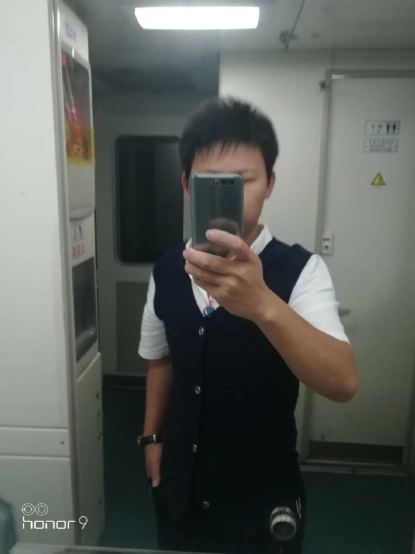 阳光下de幸福的第一张照片--吉安相亲服务中心