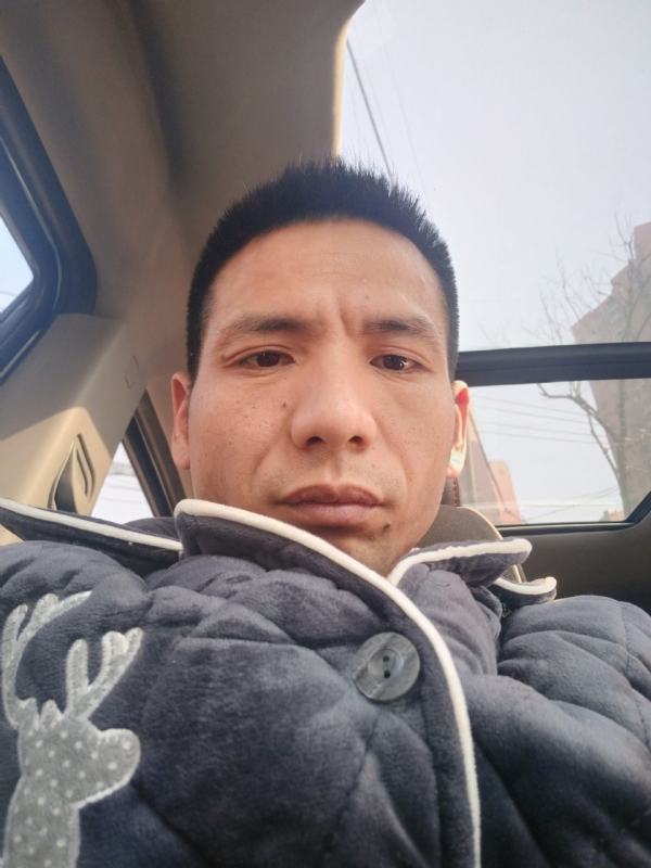 青春不长在的第一张照片--吉安相亲服务中心
