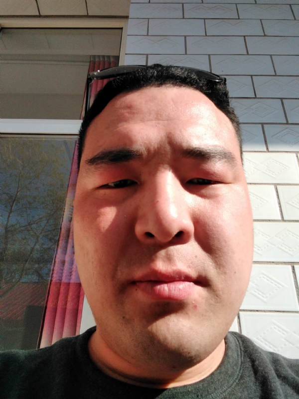 一羽垂天的第三张照片--吉安相亲服务中心