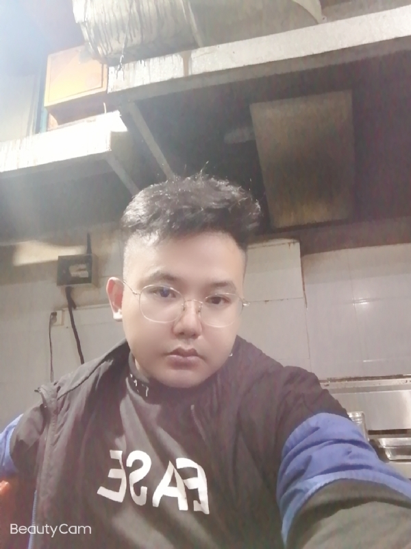 棒哥的第一张照片--吉安相亲服务中心