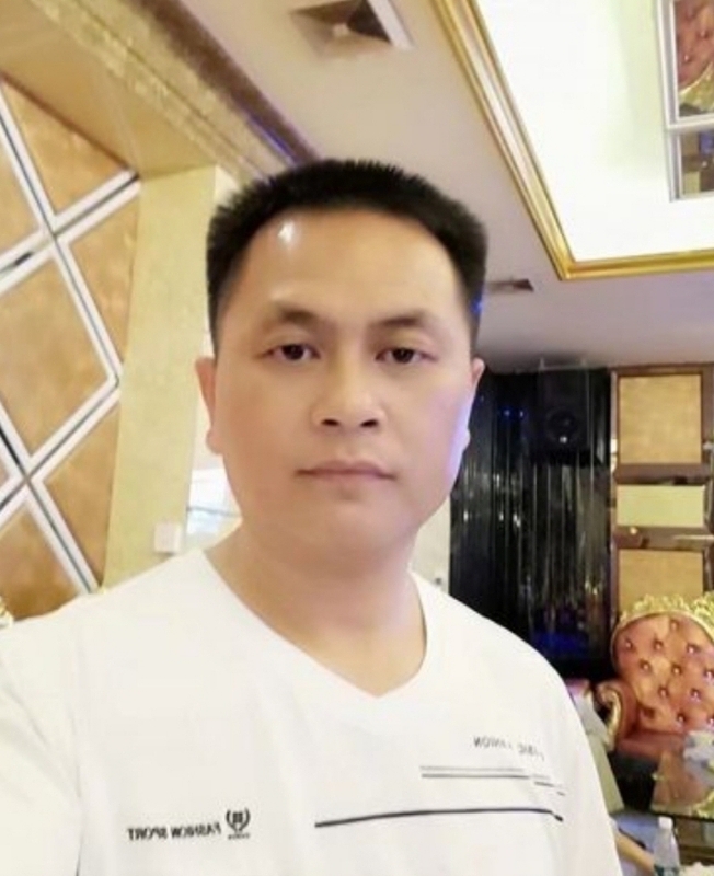 小梁的第一张照片--吉安相亲服务中心